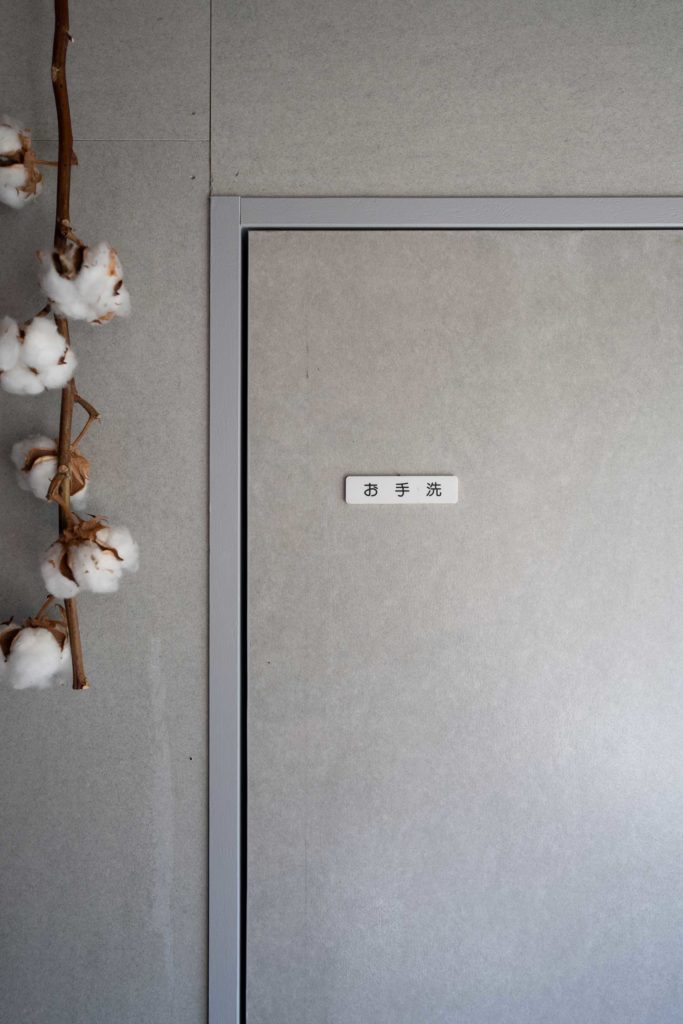 築約30年の家をリノベーション 好きな時代のテイストでまとめられた室内空間 | Style of Life | 100%LiFE-6