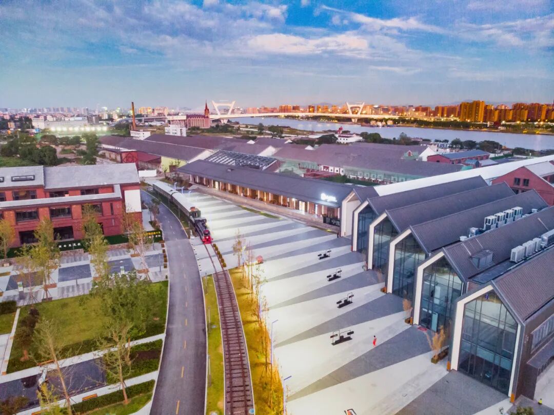 焦点新闻｜产学研三重驱动：宁波文创港荣获“流域轻舟”重点院校科技服务教学基地！-25