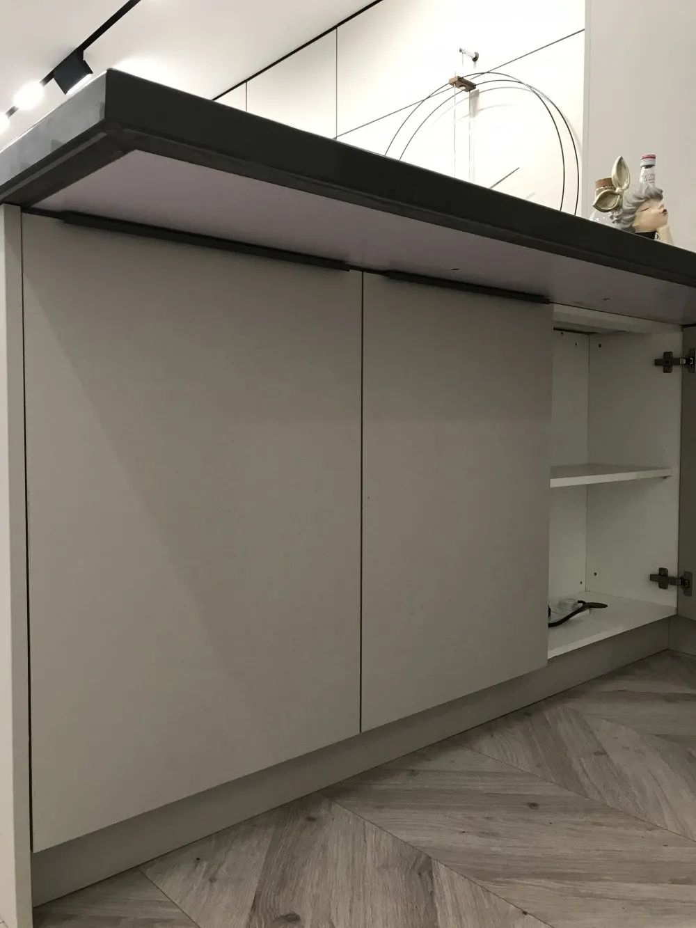 120 平简约轻奢,功能美学兼具的家-85