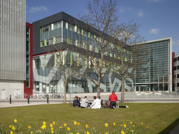 The Mountbatten Building, University of Southampton | Jestico + Whiles-17