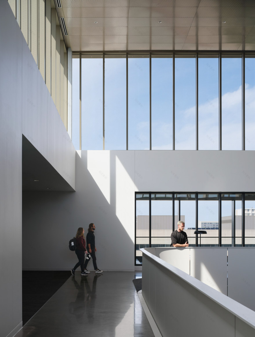 Blunt Hall College of Natural and Applied Sciences-12