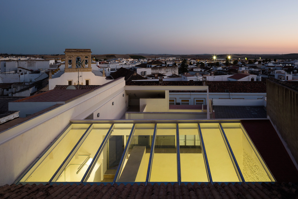 弗拉门戈解读中心，西班牙 / garciatorrente architects-7