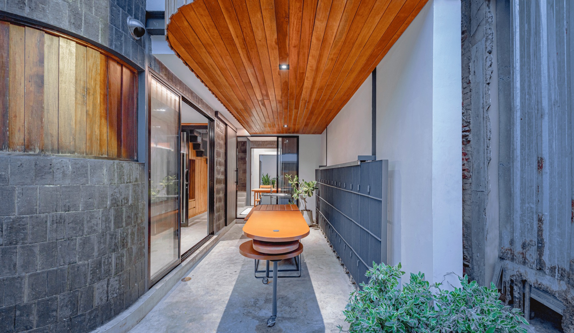 Baan Priggang / BodinChapa Architects-42