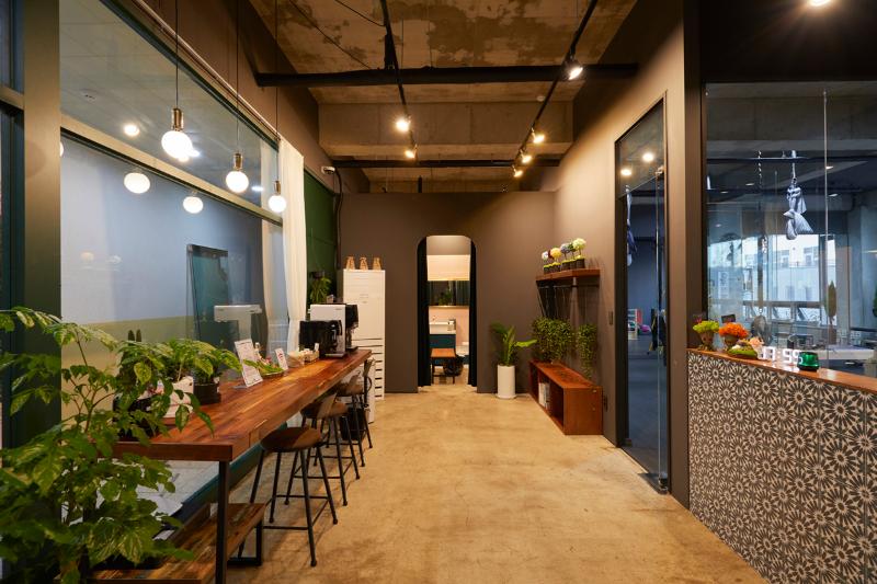 温润宜居的 70 平韩式瑜伽室设计-9