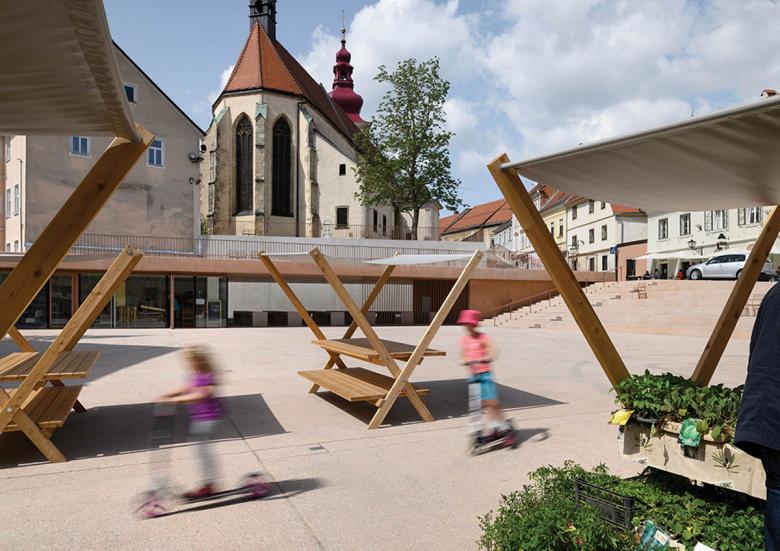 Studio AKKA丨Market Square Ptuj丨Slovenia-5