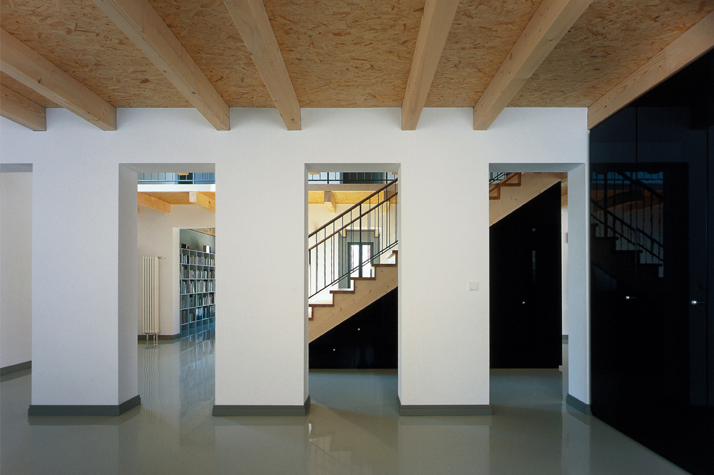 丨文本未提及-10