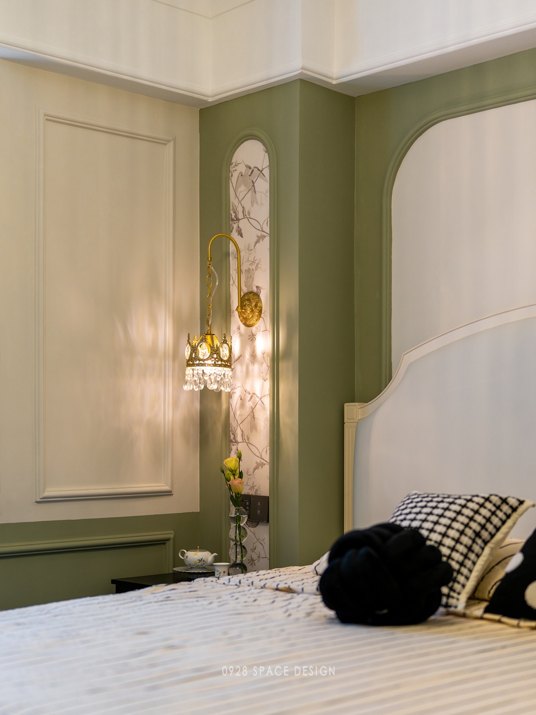 《弥·秘》老钢窗拱形门小复古住宅设计-42