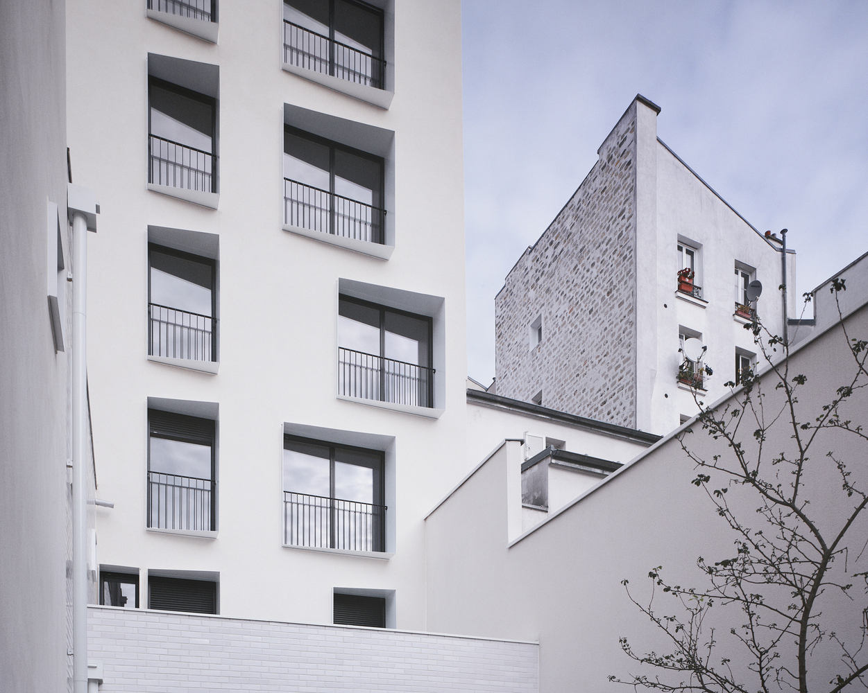 巴黎贝尔维尔区 33 套新旧住房的统一设计-28