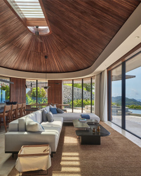 龙目岛Nyrenstone庄园丨印度亚南丨Alexis Dornier