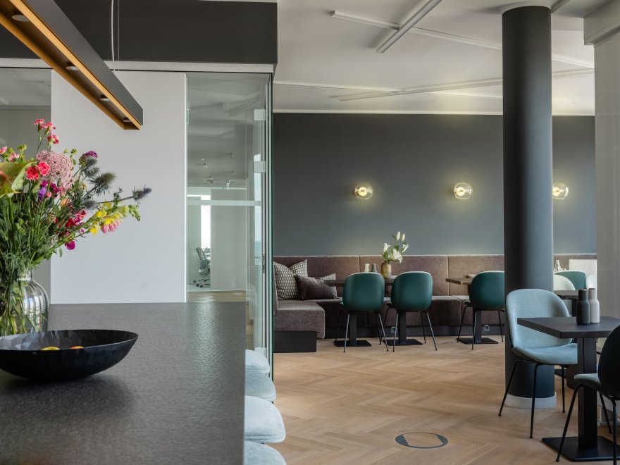 奥雷塔斯·装饰公司(注:AURETAS音译为奥雷塔斯 ,decorazioni是意大利语装饰的复数形式,这里推测为公司名字相关套语,按装饰公司翻译) 丨德国汉堡-13