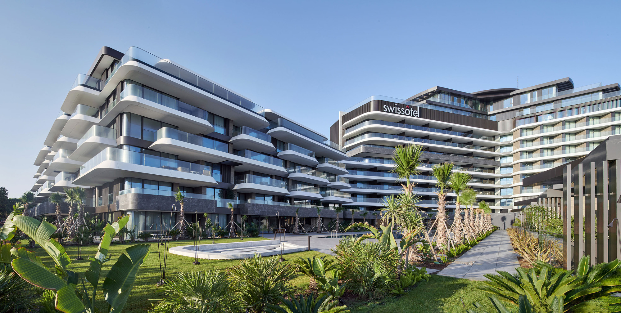 Swissotel Resort and Residences Çeşme / Dilekci Architects-33