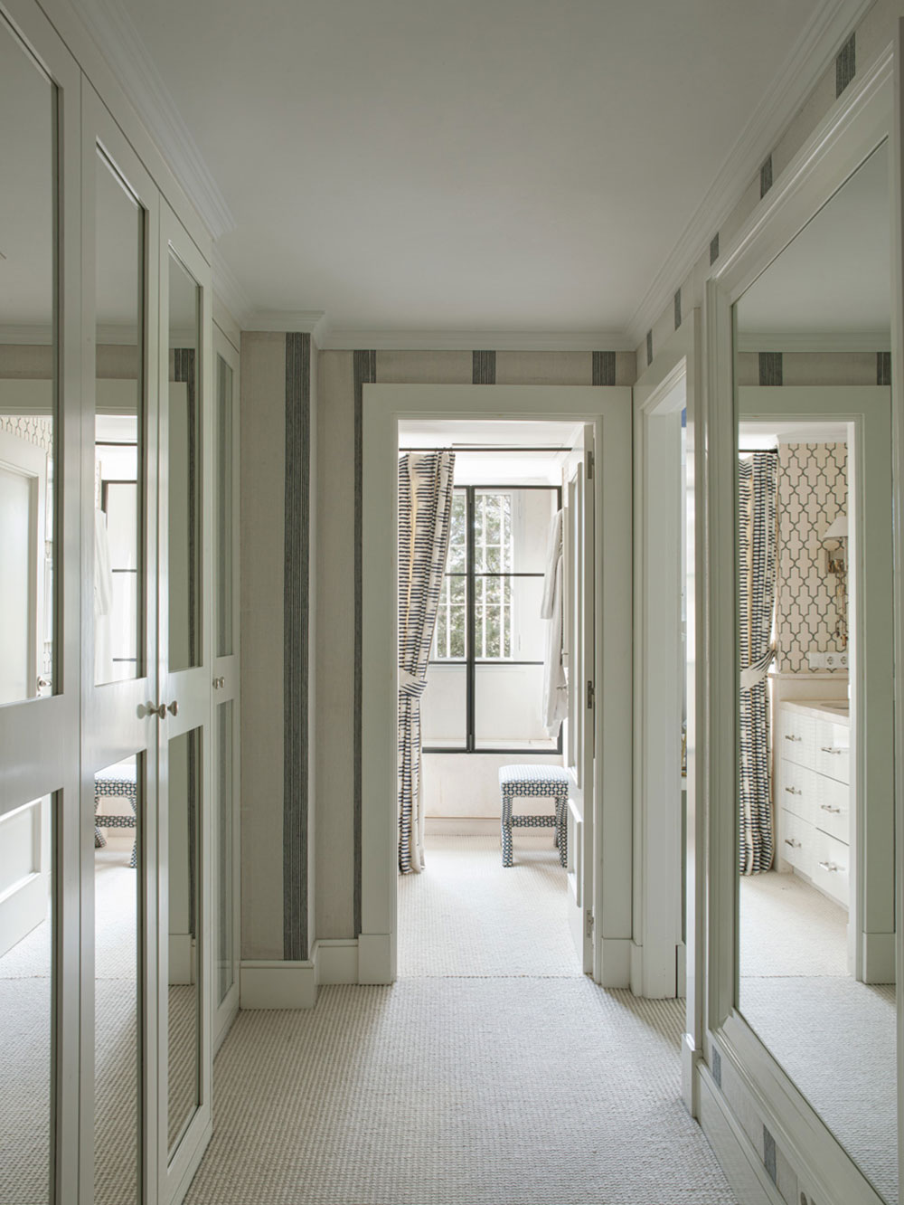 西班牙设计师卢西亚·戈麦斯·阿塞博的精美古典作品-13