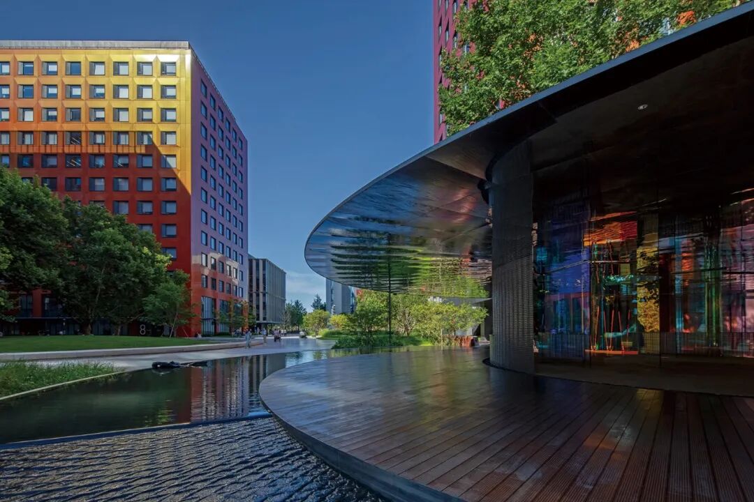 中国院作品|多彩的街区——“元中心”科技园区-2