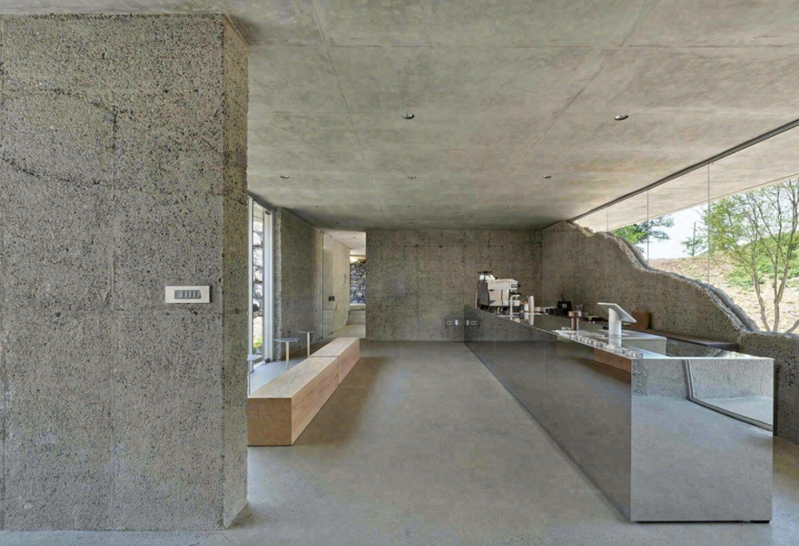 混凝土风·堤川山地中的沉浸式咖啡馆丨韩国堤川市丨首尔 Nameless Architecture 工作室-15