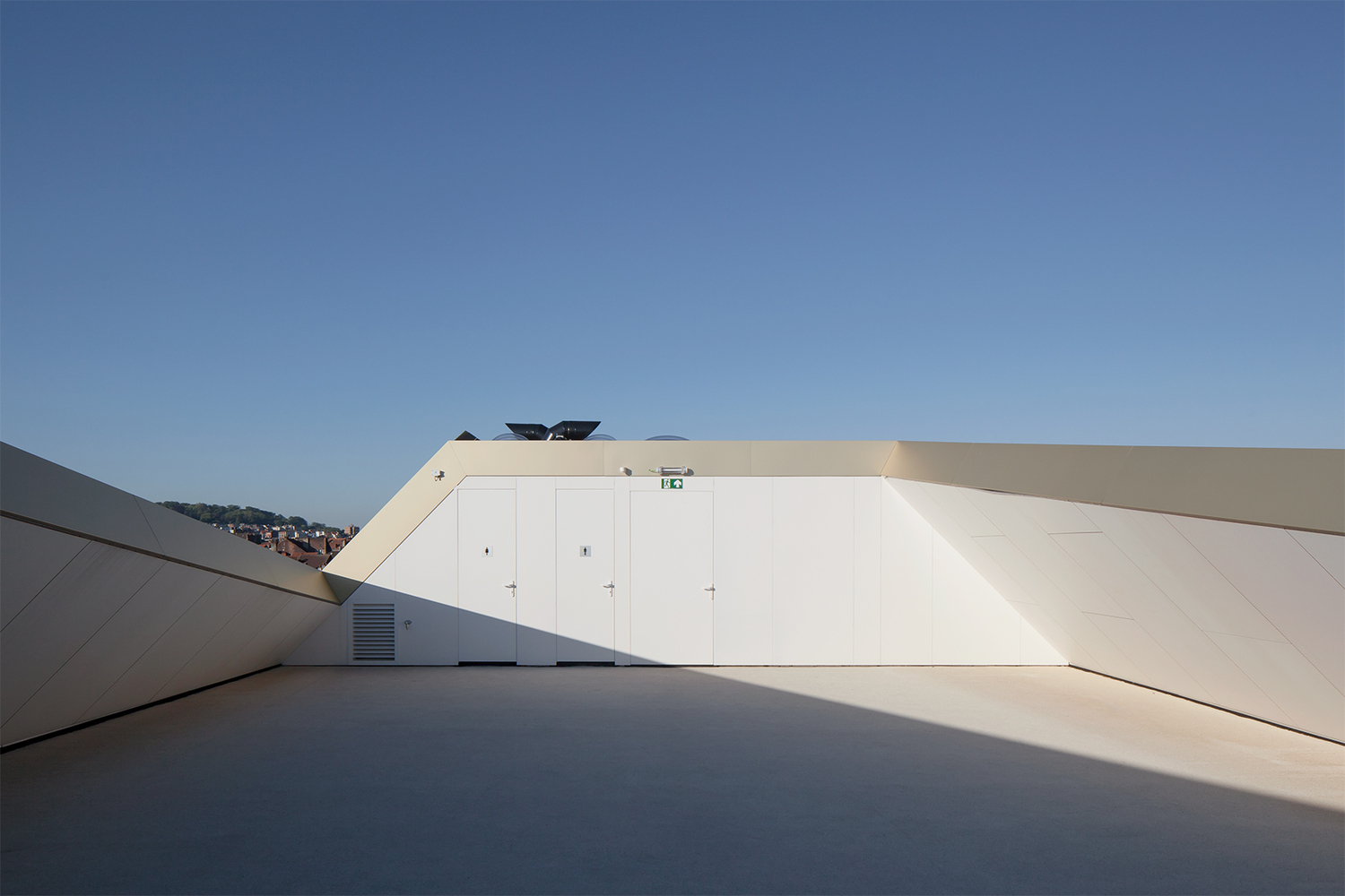 比利时秃头学校-16