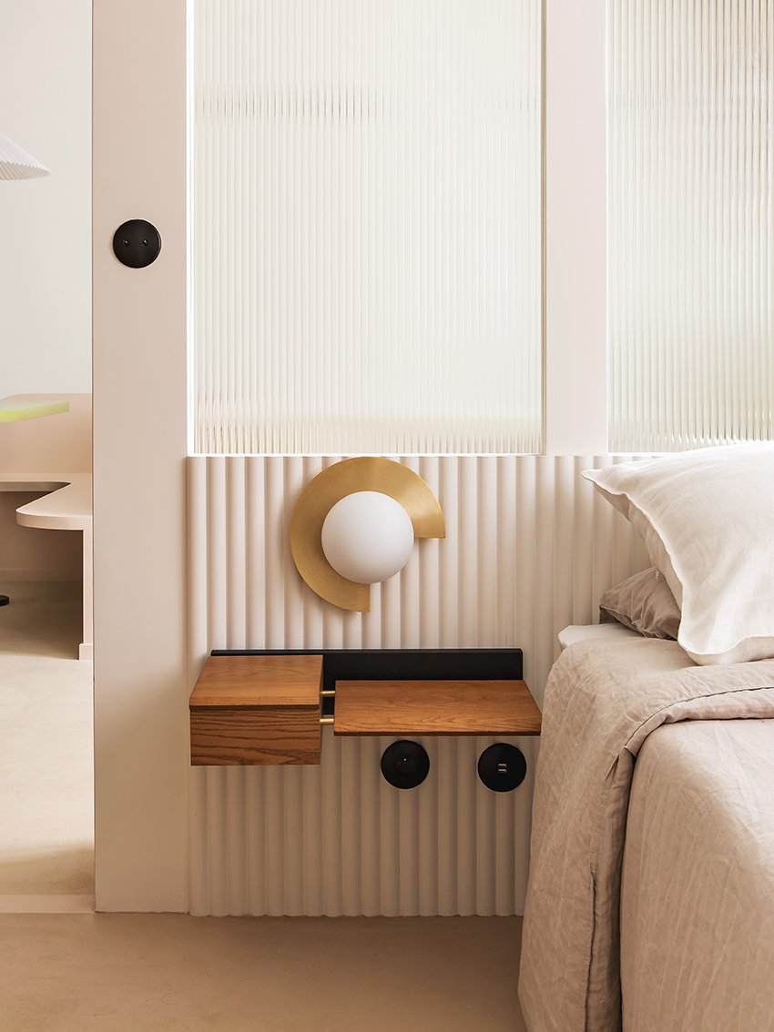 甜蜜生活套房·太空工厂

注：Dolce Vita常见为意大利语表达，有甜蜜生活之意，至于suite翻译为套房也是结合语境较为普遍的意思 -17