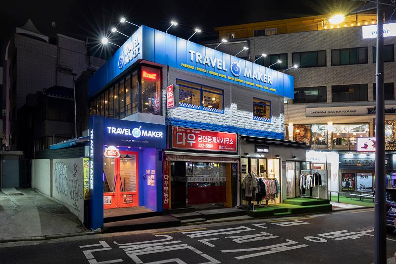 美式复古风 20 平米小咖啡馆设计-17