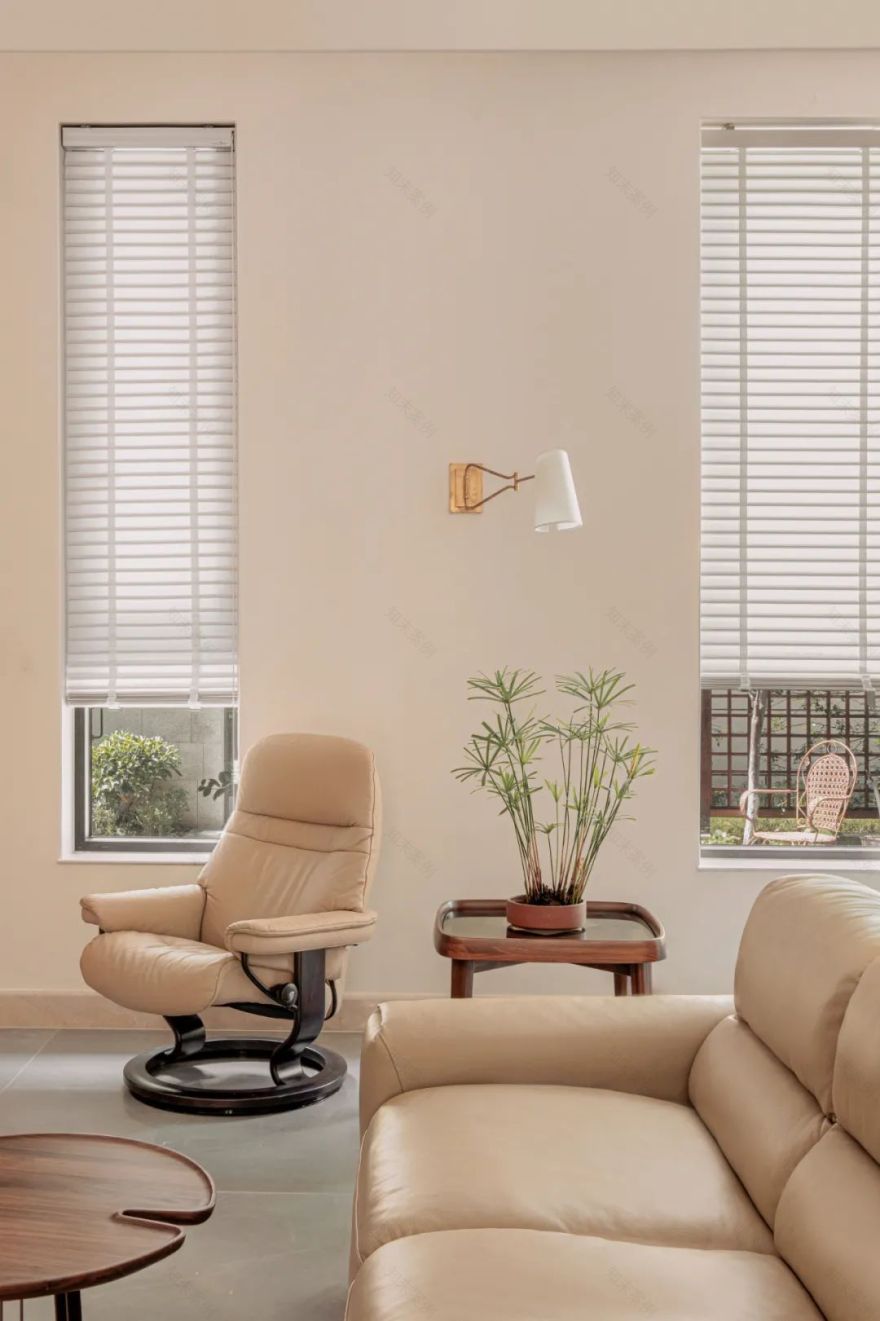 重庆江山樾温润共生空间,优雅亲和住宅设计-12