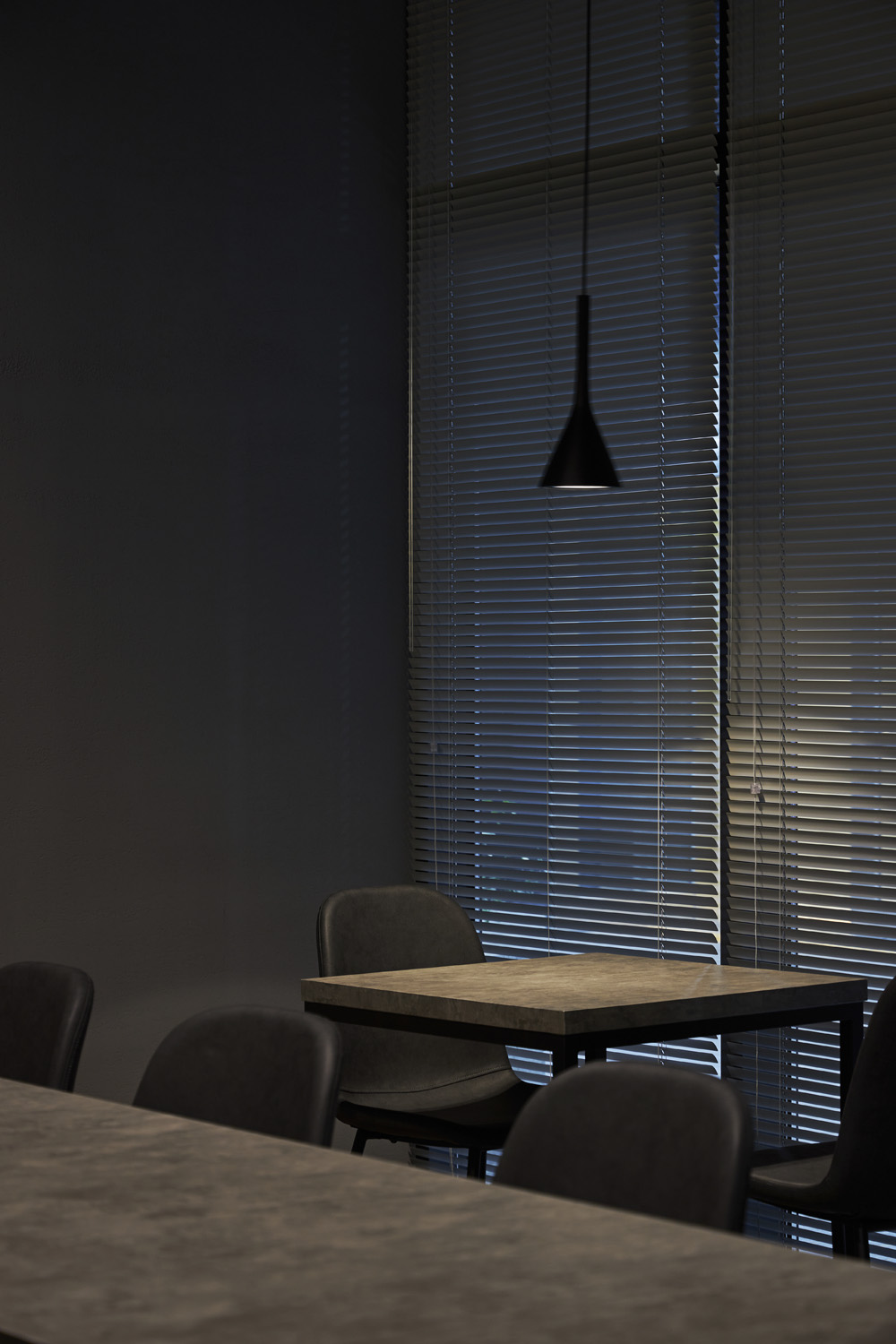 20 平米现代都市风酒馆，精致空间设计诠释高级品味-13