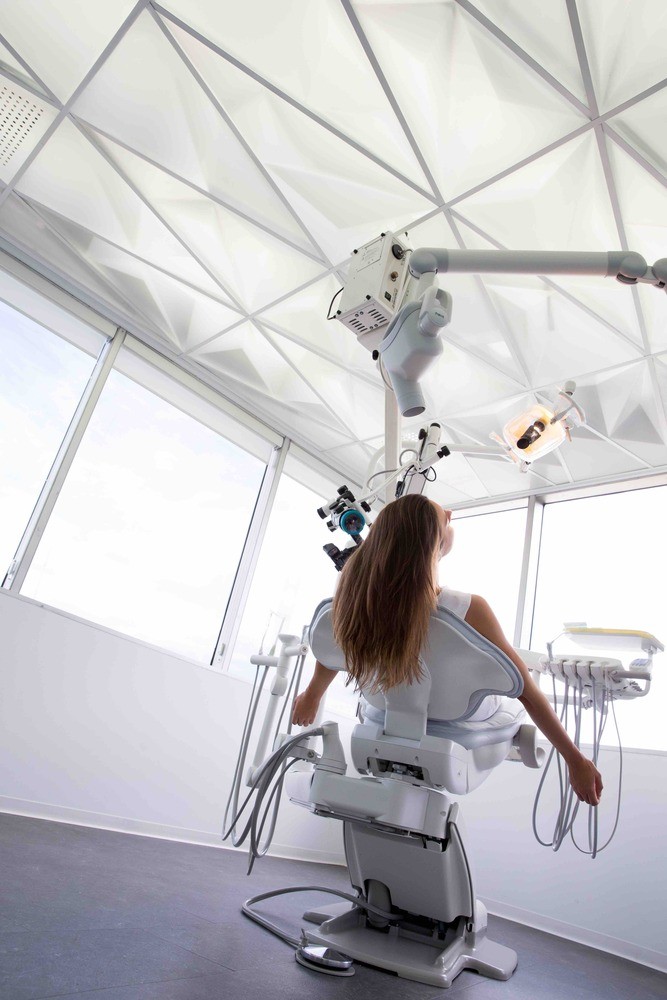 加州牙科办公室 | 隐藏的吊顶艺术-20