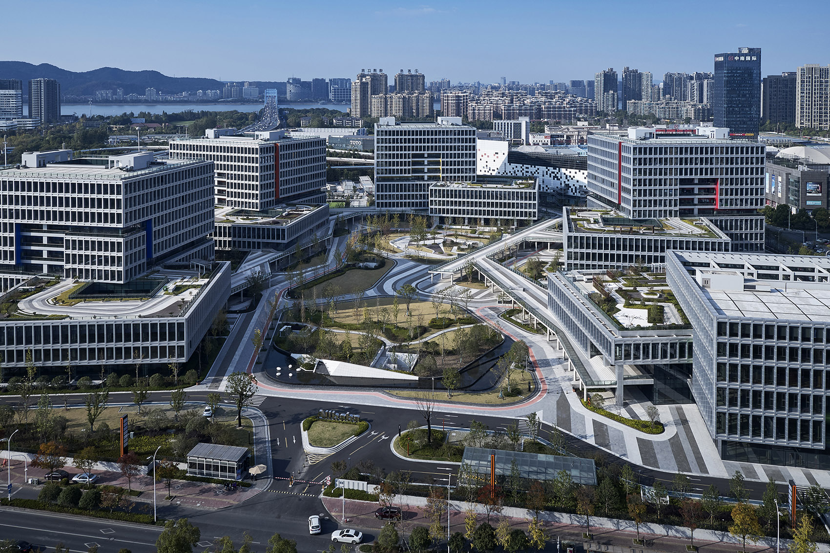 阿里巴巴杭州软件生产基地二期园区规划设计丨中国杭州丨浙江省建筑设计研究院-15