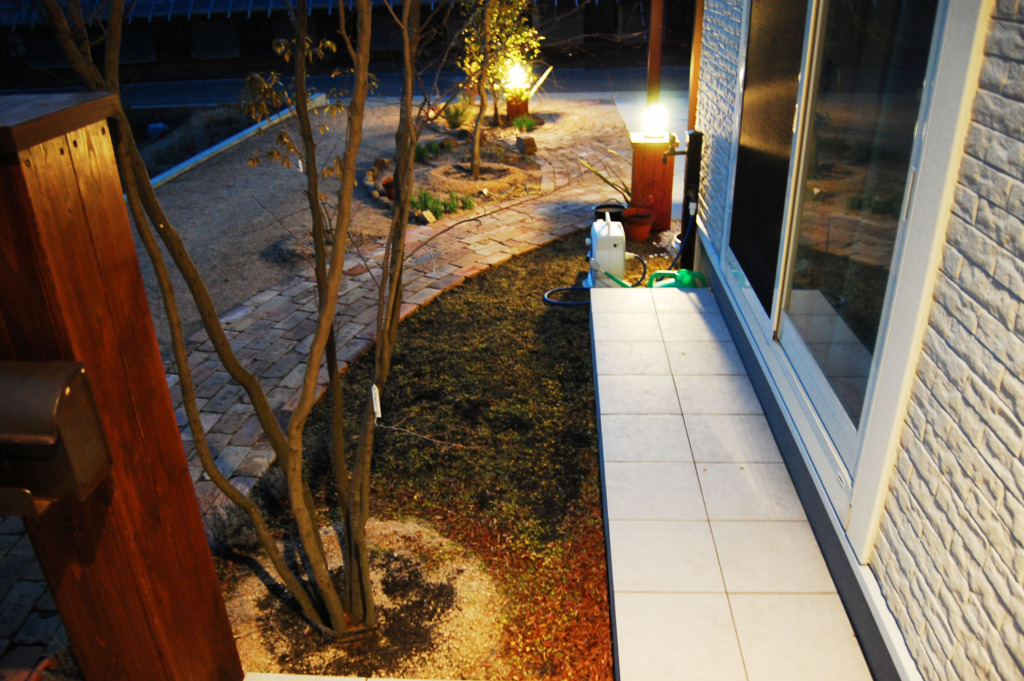 北欧调住宅新筑外构及花园项目-27