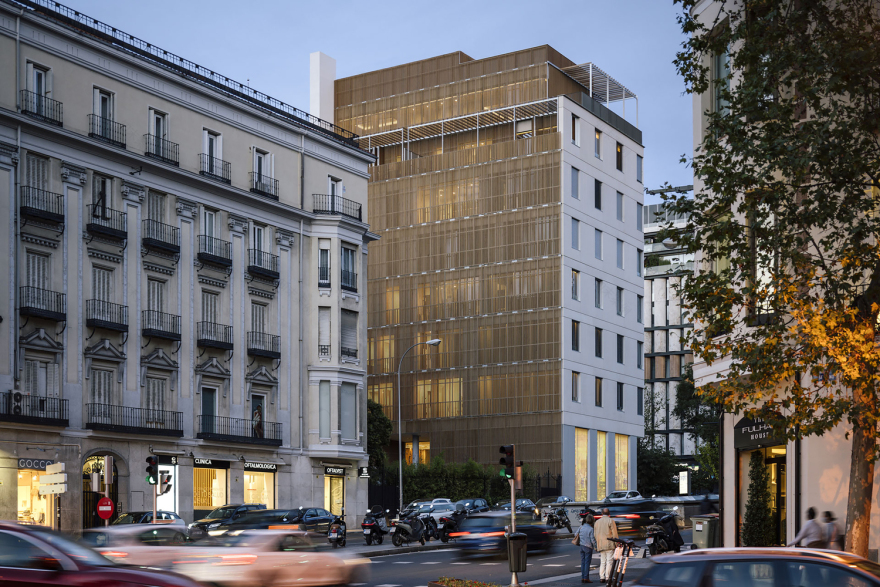 Madrid 住宅大楼“双面性格”设计-13