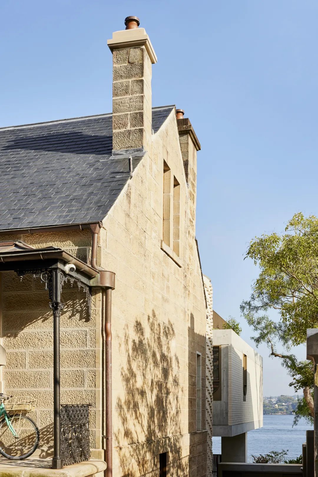 悉尼海滨历史住宅的现代重生 · Wurrungwuri丨澳大利亚悉尼丨Carter Williamson-13