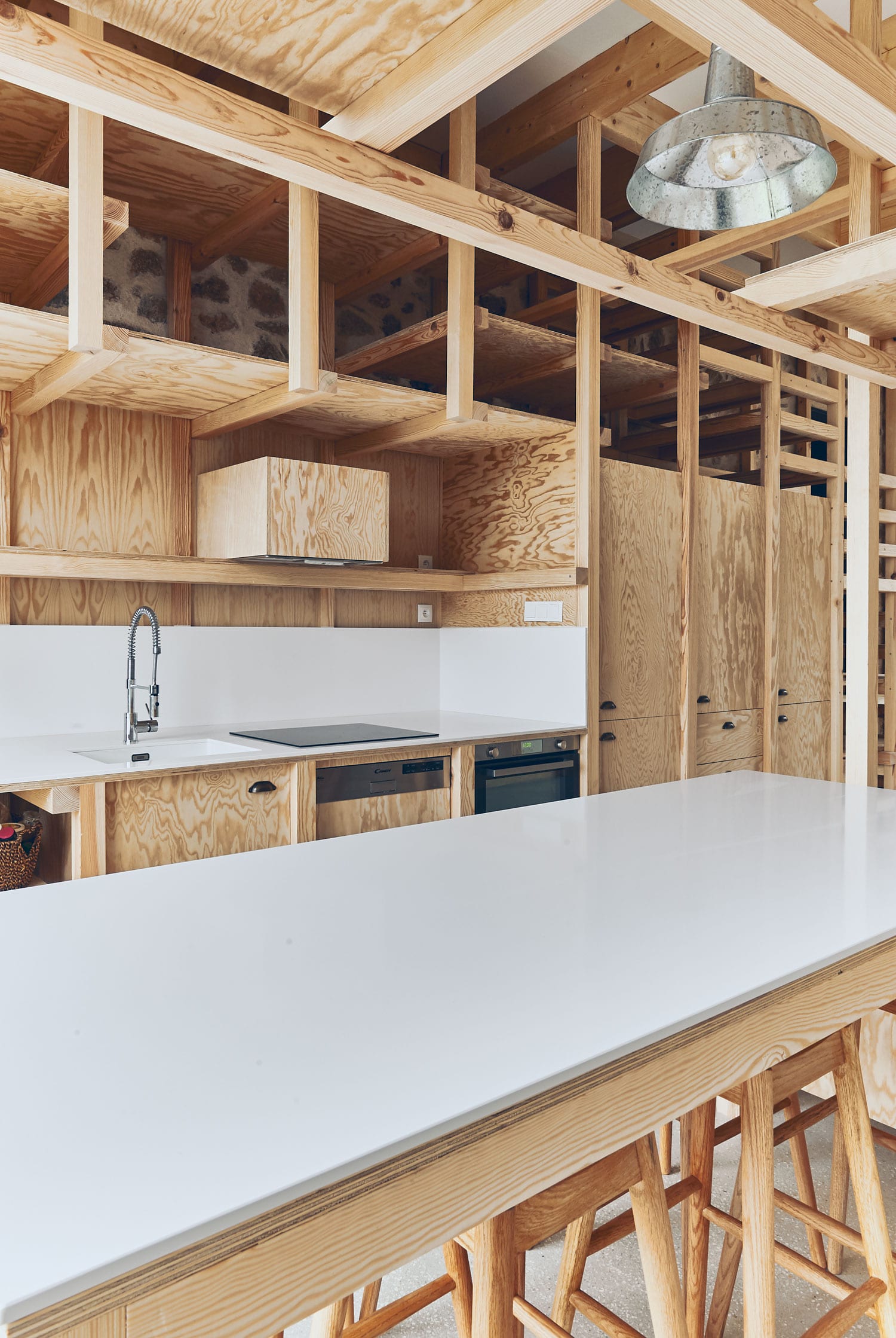 法国古老谷仓变身为现代乡村别墅-3