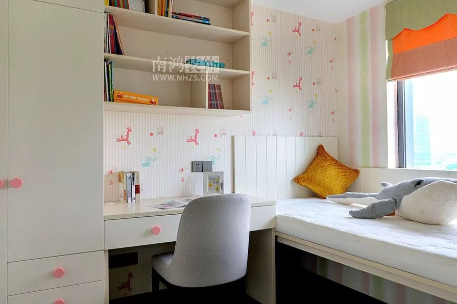 杭州公馆 90㎡现代轻奢空间，窄框线++ 金属元素引领潮流-25