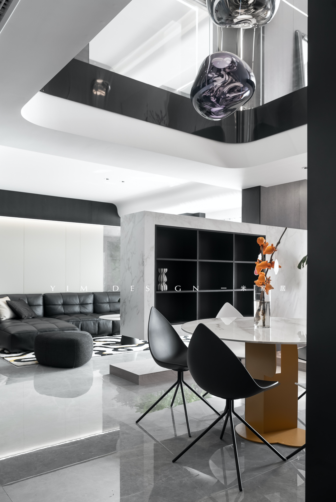 月光别墅 · 黑白灰的现代轻奢空间丨缪婕,张茜-28