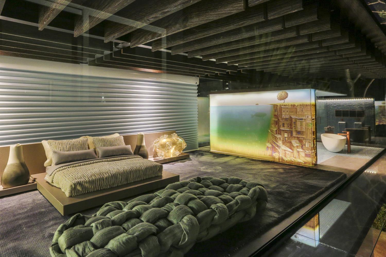 玻璃封闭的宠物小窝 · Casinha da Sissi-6