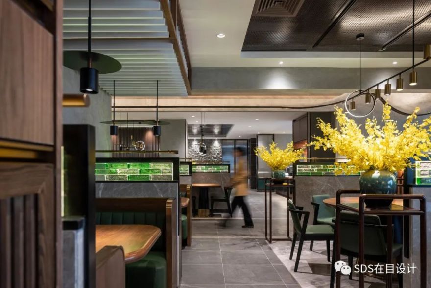 海上明月宴 • 木棉餐厅(时代 CR8 店)丨中国广州丨广州里外文化创意有限公司-10