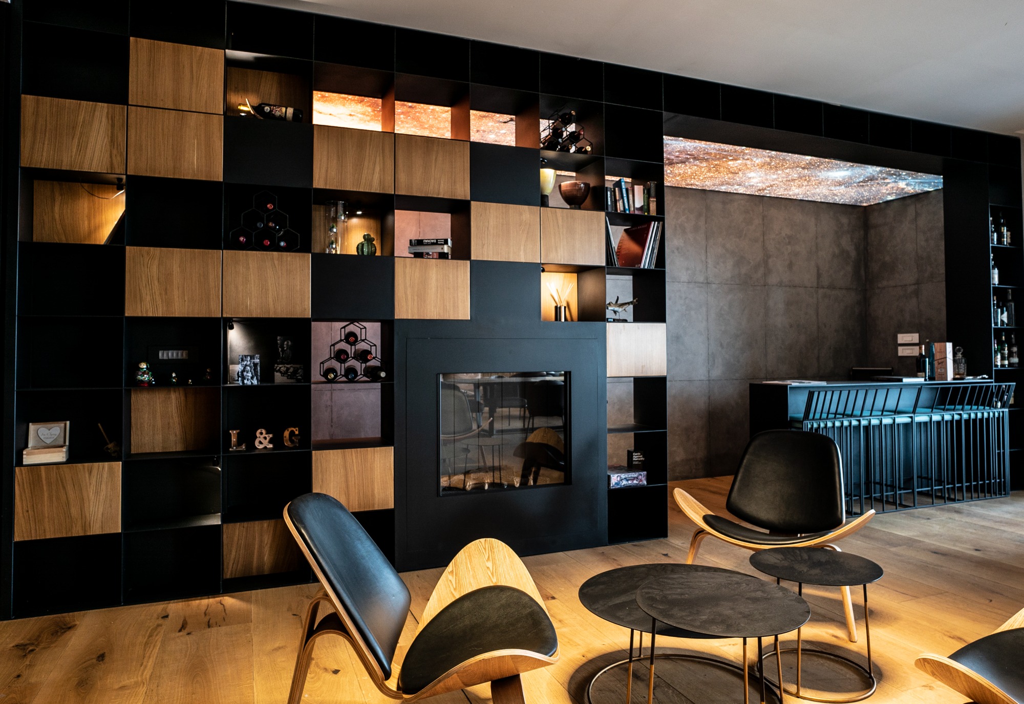 Francis Apartment / Hatch Architects & Planners-23