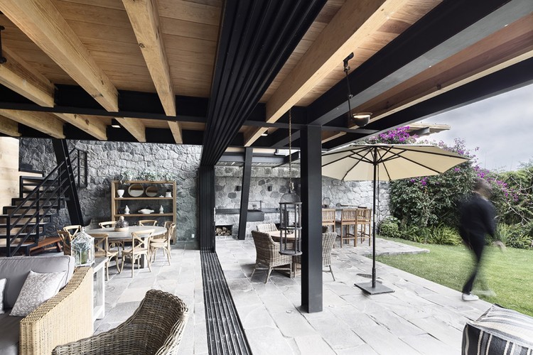 墨西哥现代 A 型住宅,自然与科技的和谐融合-7