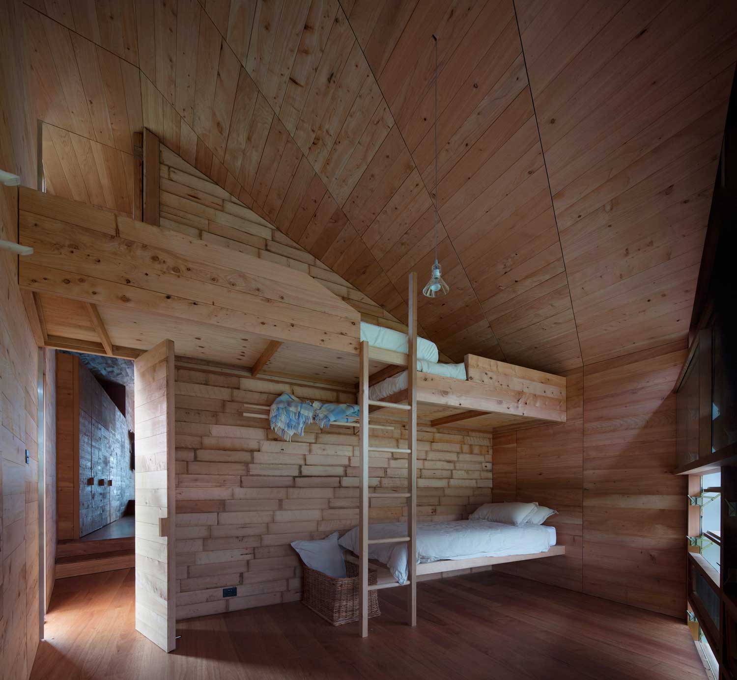 三角之美 | 全球 22 个惊艳的三角形建筑-166