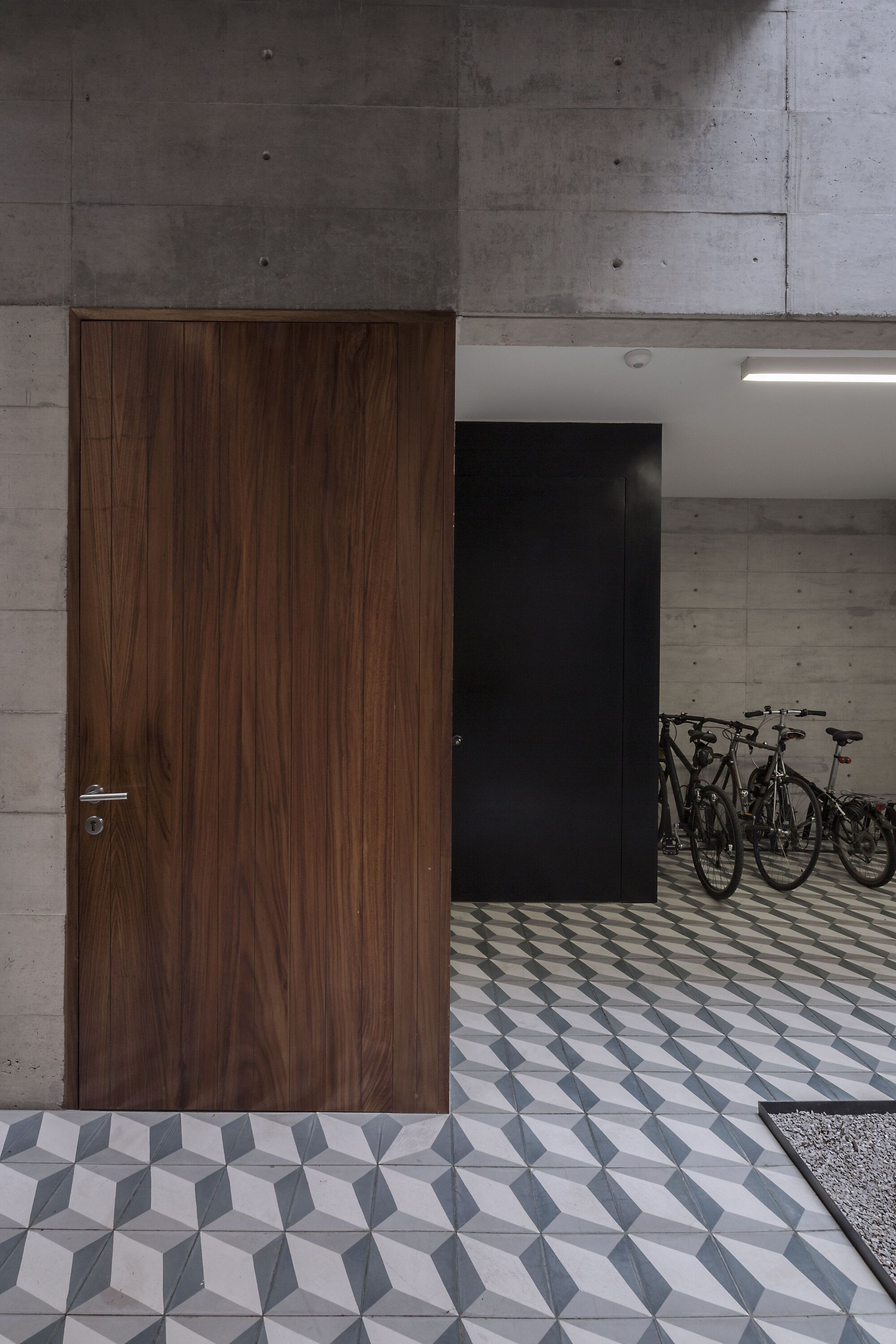 Circular de Morelia 4 Apartment Building / Quintanilla Arquitectos-28