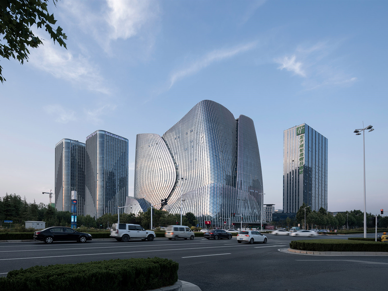 郑州局外·太格茂综合体中心-3