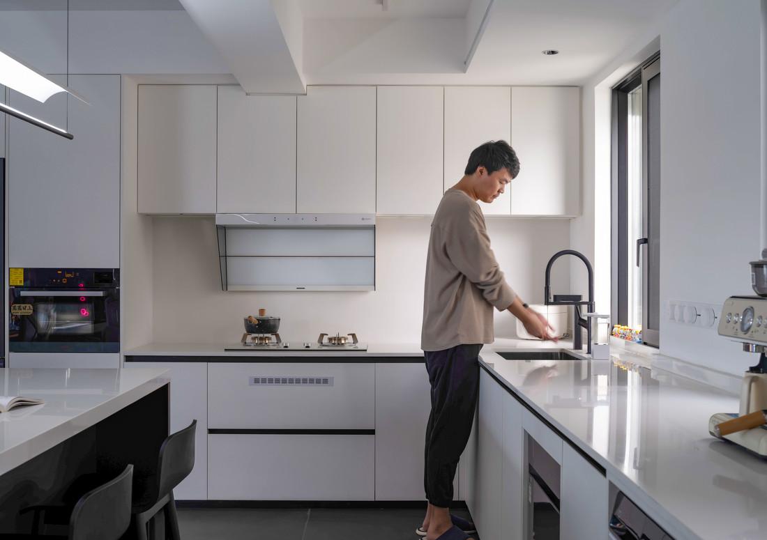 黑白灰手办小屋·80m²一居室改造丨中国广州-30