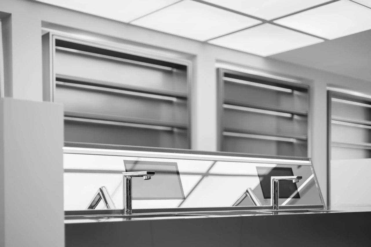 郑州 401㎡口腔医学空间罗德展厅丨中国郑州丨無凡设计-25