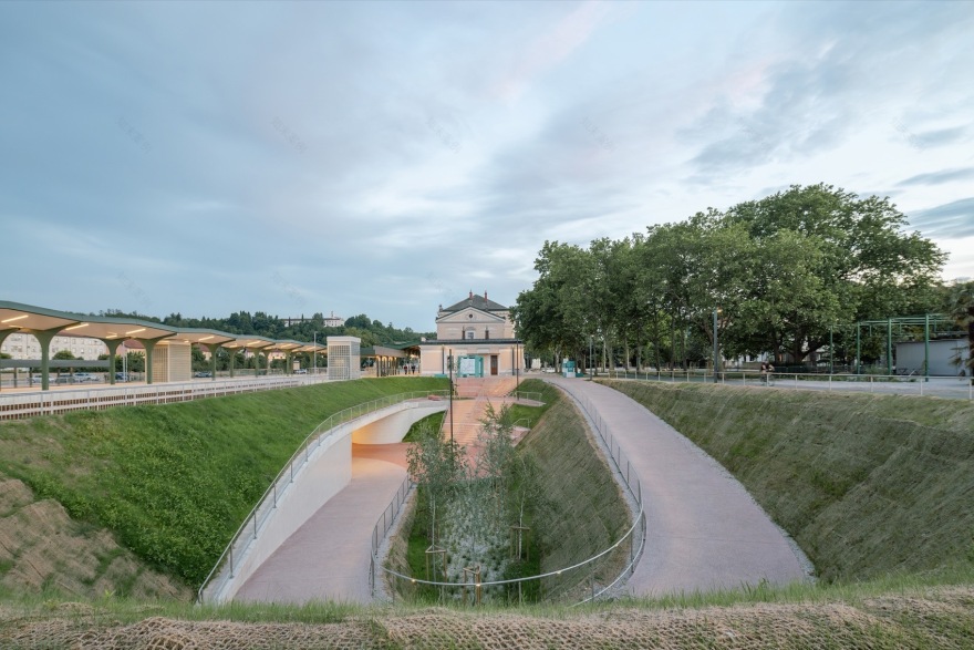 诺瓦戈里察火车站与Vrtača地下通道丨斯洛文尼亚戈里丨Sadar+Vuga d.o.o.等多个团队-20