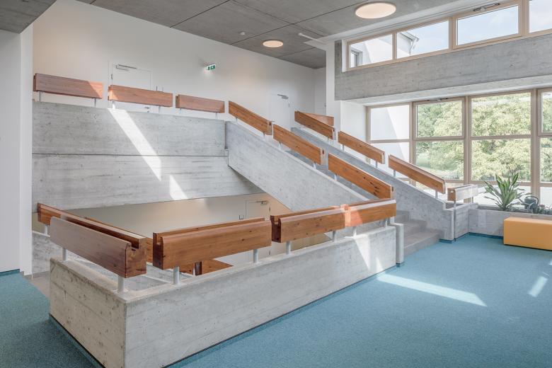 翻修，布鲁克米尔小学丨奥地利丨Tp3 Architekten-12