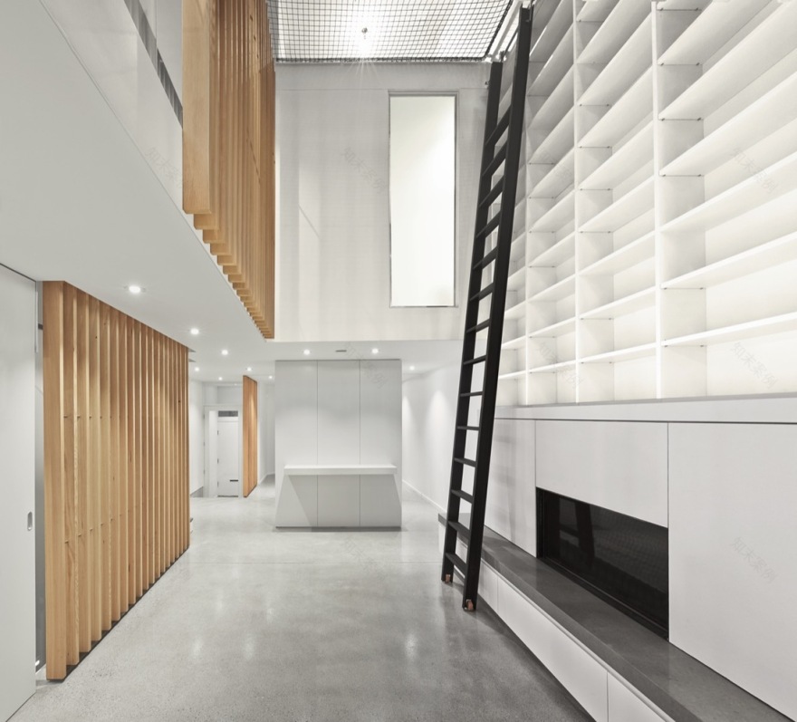 蒙特利尔现代镇屋,中庭与花园的巧妙融合-28