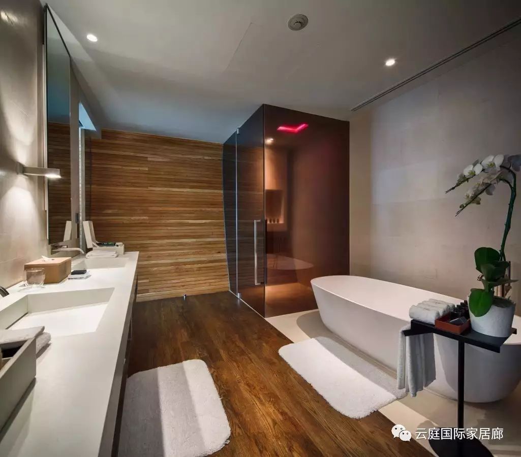 【美炸了！小包总撩妹胜地大曝光】-23