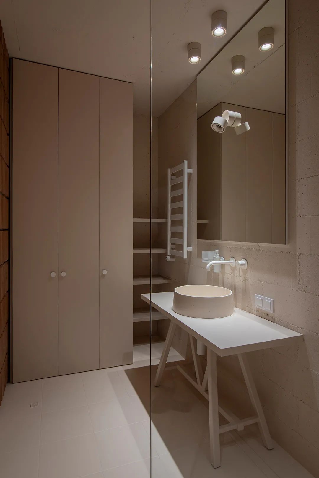 裸墙温润，陶砖创意——313 Block`s 公寓设计-42