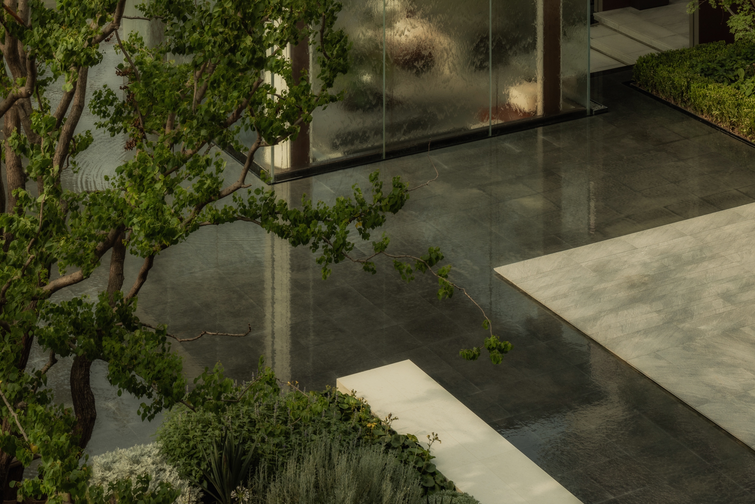 郑州·正弘序丨中国郑州丨景观里表都会(北京),建筑浙江绿城六合,室内近境制作-30