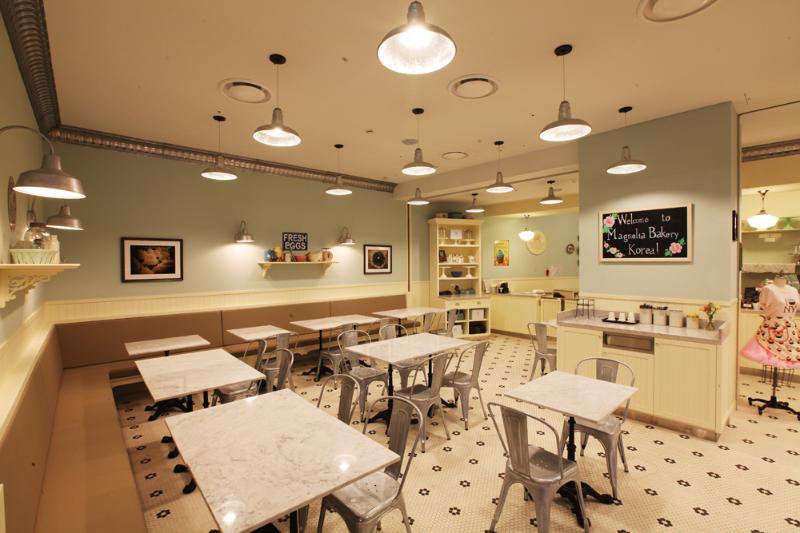 韩国 52 平米咖啡杯主题专卖店设计-5