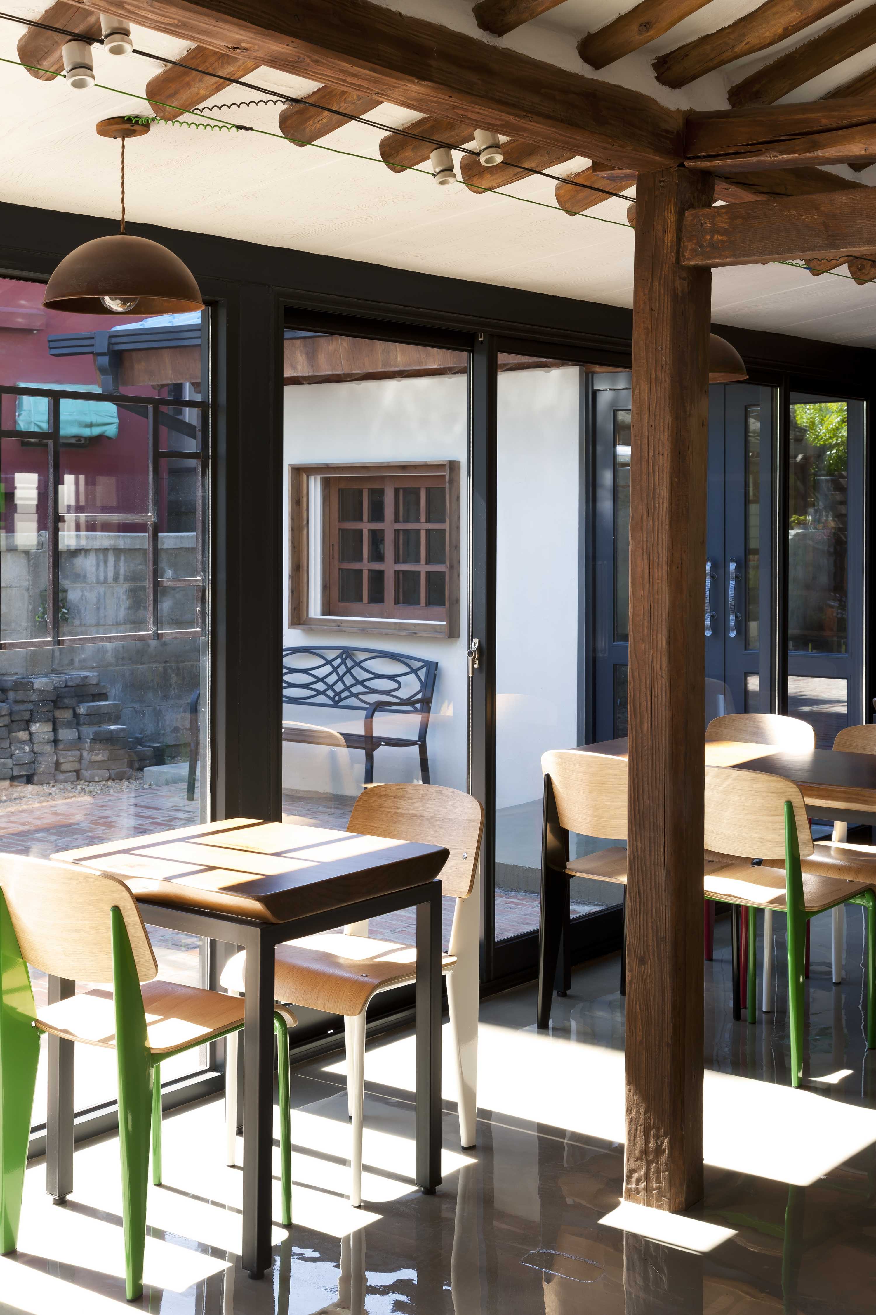 韩国"巧克力露西"小店,旧屋新生诠释甜蜜事业-34