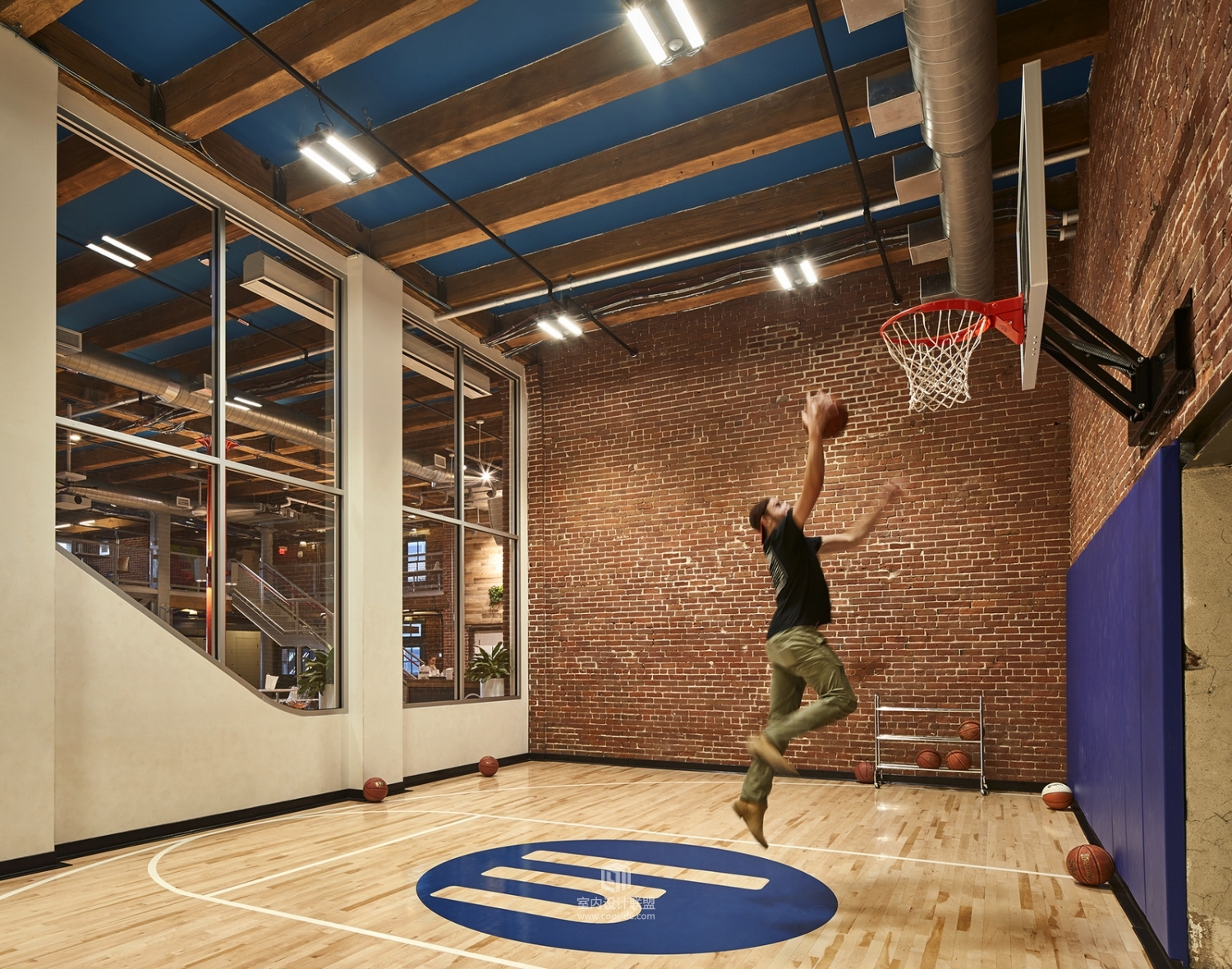 波士顿LogMeIn公司办公室-9