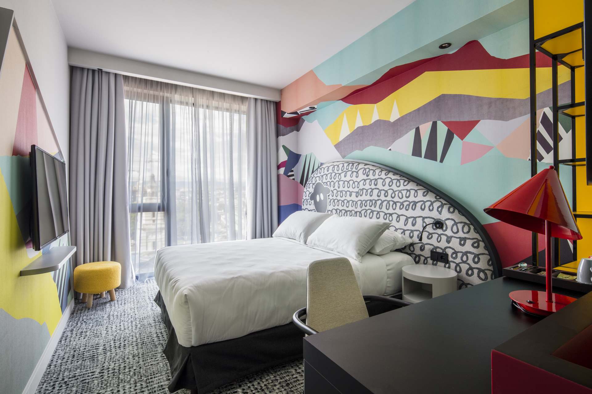 第比利斯中心宜必思尚品酒店-3